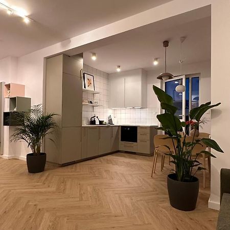 Apartament Na Letniej Z Duzym Tarasem Z Widokiem Na Gory Kłodzko Εξωτερικό φωτογραφία